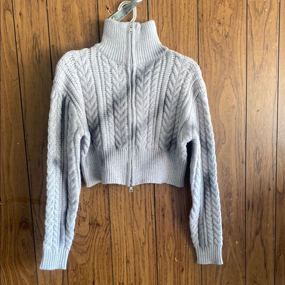 Source Unknown Gray Cowl Neck Sweater